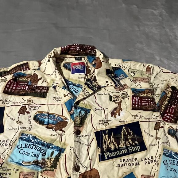 Dem Crazy Shirt Mens‎ Large Cream All Over Print Button Up Short Sleeves Casual - Picture 2 of 9